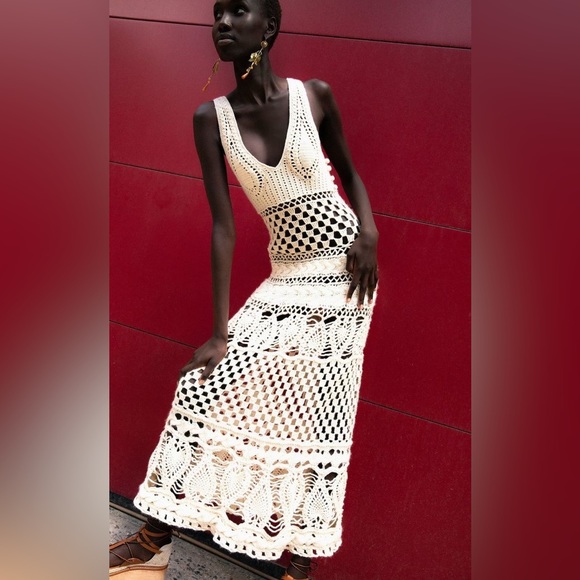 Ulla Johnson
Alexis Crocheted Wool Maxi Dress - Picture 6 of 6